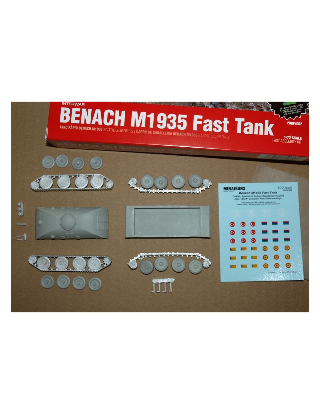 Minairons 1:72 Benach M1935 fast tank 2 models 20mm Interwar 